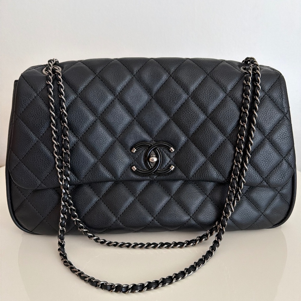 Chanel Ruthenium Caviar Leather Quilted Chain Classic Flap Shoulder Bag